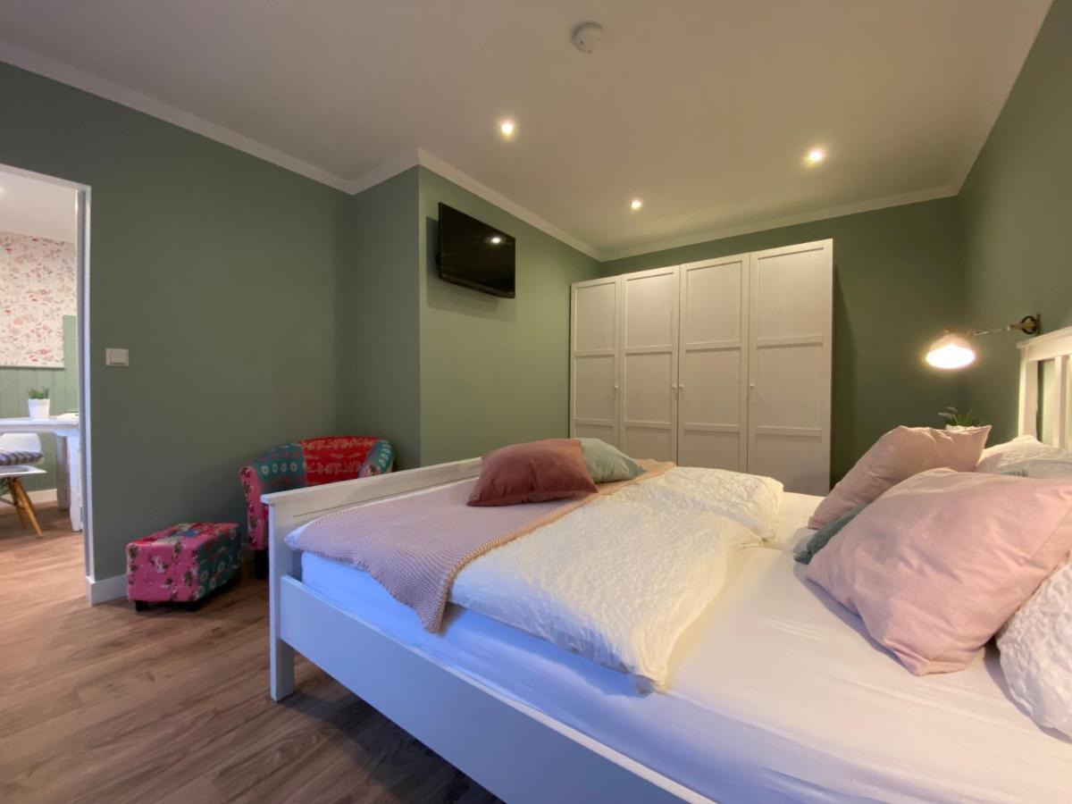 Bed N Riesling Apartment Forst an der Weinstrasse Exterior photo